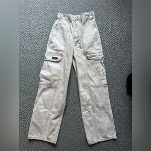 Y2K Urban outfitters jeans BDG cargo size 27